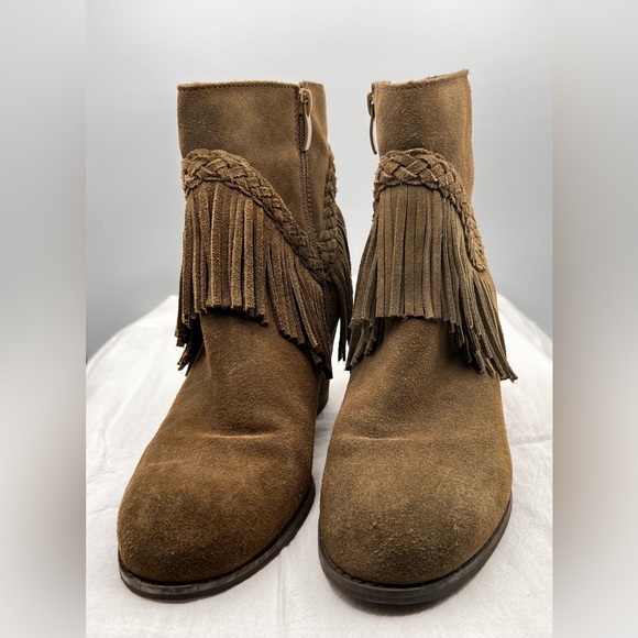 Sbicca Vintage Collection Olive Green Fringe Booties Size 7.5 - Picture 1 of 13